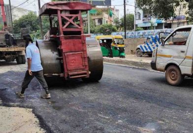मदाखलत अमले ने अस्थाई अतिक्रमण हटाकर की जा रही है पेंच रिपेयरिंग