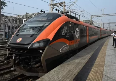 स्वदेशी स्लीपर वंदे भारत ट्रेन का हुआ ट्रायल, 180 किमी की स्पीड से दौड़ी