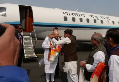 केंद्रीय गृह मंत्री अमित शाह ग्वालियर पहुंचे,सीएम ने किया स्वागत