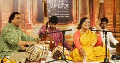 तानसेन समारोह-मातृशक्ति के भावपूर्ण सुरों से गूंजी किले की प्राचीर