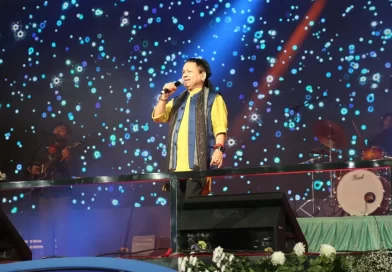 ग्वालियर में कैलाश खेर की सुरमयी प्रस्तुतियों ने बांधा समां