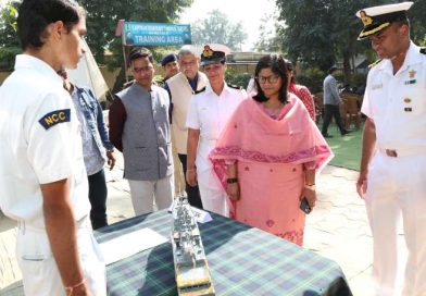 नेवल यूनिट ने भव्यता के साथ मनाया नौसेना दिवस -कलेक्टर के मुख्य आतिथ्य में हुआ समारोह का आयोजन 