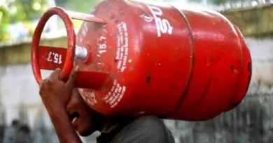 ग्वालियर शहर में मिल रहा सबसे महंगा घरेलू गैस सिलेंडर, ग्राहकों से हो रही लूट