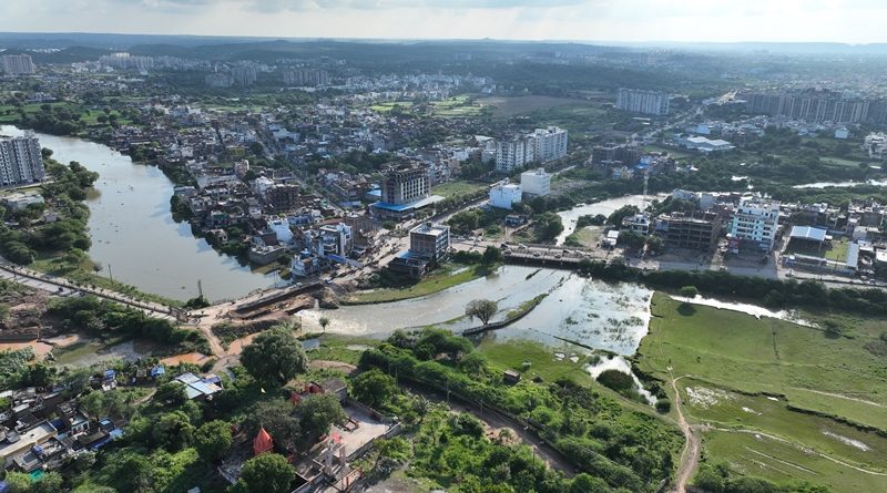 मुरार नदी- ठेकेदार ने -जनभागीदारी के कार्यों को बताया अपना, निगम ने भुगतान से किया मना