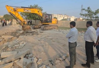 रमौआ क्षेत्र में स्थित बेशकीमती सरकारी जमीन से हटाए अतिक्रमण 