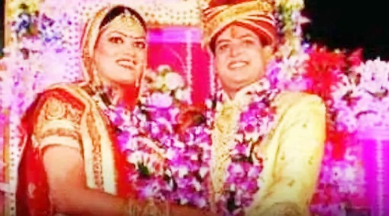 IAS पति-पत्नी के बीच हुआ तलाक, भारती दीक्षित ने पति पर कराई FIR  को हाईकोर्ट ने किया रद्द