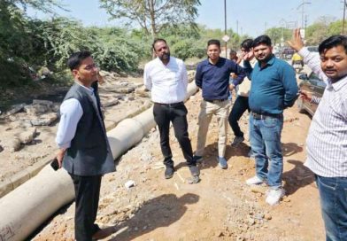 निगमायुक्त ने किया विकास कार्यों का निरीक्षण, अधिकारियों को दिये दिशा निर्देश