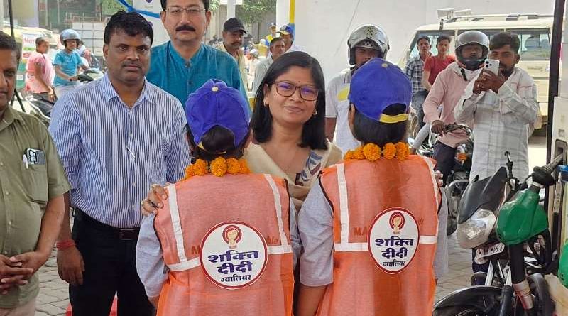 शनिवार को 5 जरूरतमंद महिलायें बनी “शक्ति दीदी” लिख रहीं हैं महिला सशक्तिकरण की इबारत