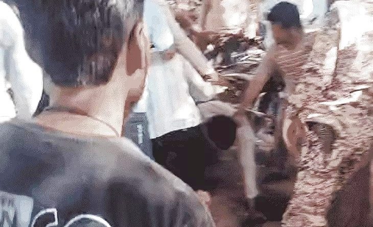 बिजली कनेक्शन काटने पर मीटर रीडर से की गयी मारपीट, 2 गिरफ्तार 2 फरार