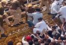 नीट पेपर लीक होने के विरोध में कांग्रेस और पुलिस के बीच धक्का-मुक्की, वाटर कैनन चलाई गयी, प्रदेशाध्यक्ष को कंधों पर बैठाया