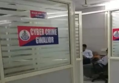 लंदन वाली फेंसबुक फ्रेंड ने ठेकेदार दोस्त के खाते उड़ाये 1.23 लाख, भारत घूमने आने की बात कही थी