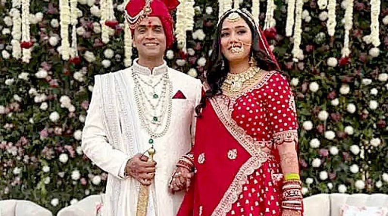 एक्ट्रेस ट्विशा की मौत से पूर्व का सीसीटीवी फुटेज में छत पर जाती हुई दिखी, 3 लोग बॉडी नीचे लेकर आये, रिटायर्ड जज की बहू की चैट हुई वायरल
