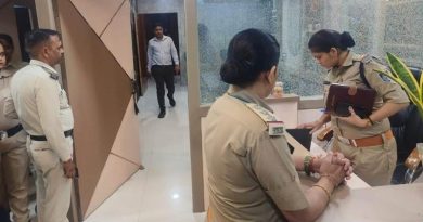 स्पा सेंटर एवं मसाज पार्लरों में अनैतिक गतिविधियों पर पुलिस की पैनी नजर, महिला पुलिस ने की सघन चेकिंग