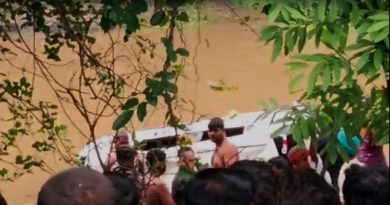 MP में बगलामुखी मंदिर के पास नाले में बही कार, 8 श्रद्धालुओं की मौत