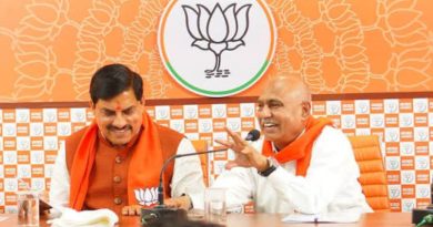 मनमुटाव की खबरों के बीच साथ दिखे CM और प्रदेश अध्यक्ष