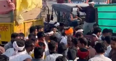 कृषि उपजमंडी के सर्वर डाउन होने से नहीं कटे टोकन तो किसानों ने किया चक्काजाम