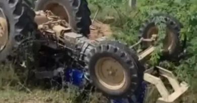भितरवार में रेत से भरी तेज रफ्तार ट्रैक्टर-ट्रॉली पलटी