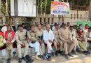 38 हजार कोटवारों का सरकार के खिलाफ मोर्चा, नियमितीकरण और वेतन वृद्धि की मांग को लेकर कलेक्ट्रेट पर  धरना