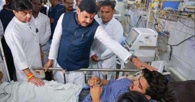 दो भाईयों और चाचा की चितायें एक साथ जली, शीतला माता मंदिर में 150 पुलिसकर्मी तैनात, पीडित परिवारों से मिले सीएम