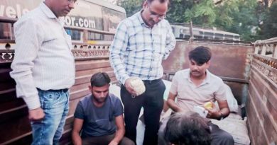 ग्वालियर बस स्टैंड पर बड़ी कार्रवाई, 680 किलो मावे के सैंपल जांच के लिए भेजे
