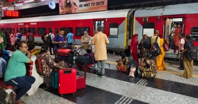 तीसरी लाइन के काम से राजधानी-शताब्दी समेत कई ट्रेनें 12 घंटे तक लेट, ग्वालियर स्टेशन पर परेशान हुए यात्री