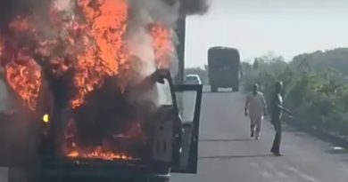 10 दिन पहले खरीदी स्कॉर्पियो में लगी आग, कार में सवार दोनों भाईयों कूदकर बचाई जान
